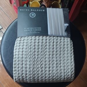 🪶Hotel Balfour Turkish Shower Curtain